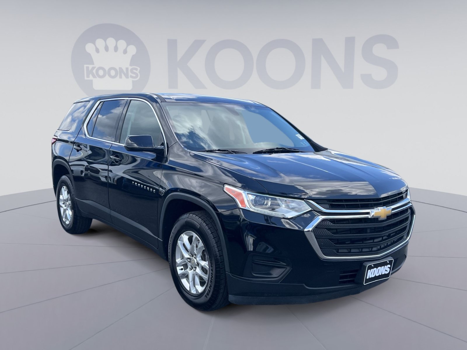 Used 2019 Chevrolet Traverse LS FWD image 18