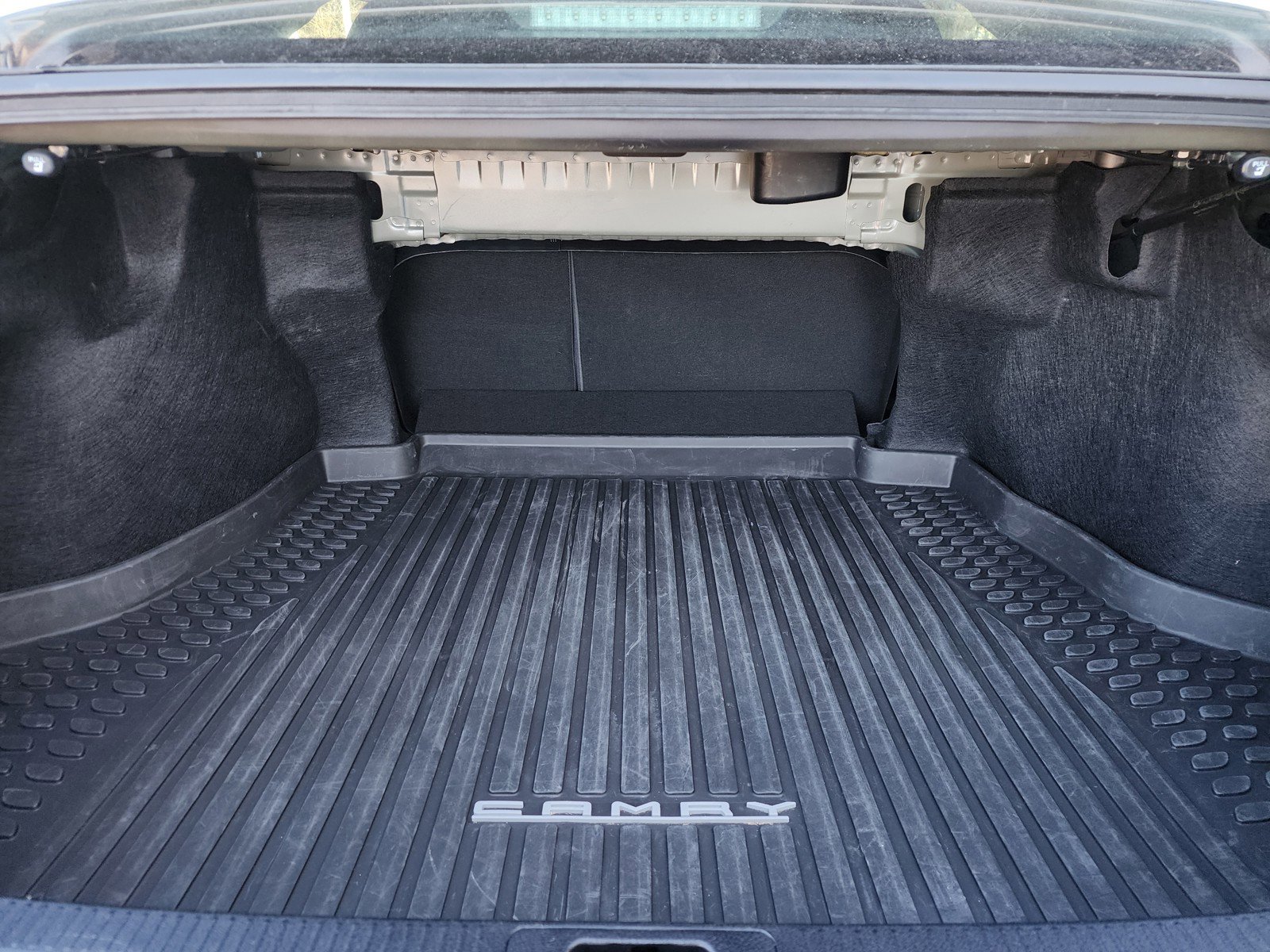 Used 2023 Toyota Camry LE w/ Cold Weather Package image 19