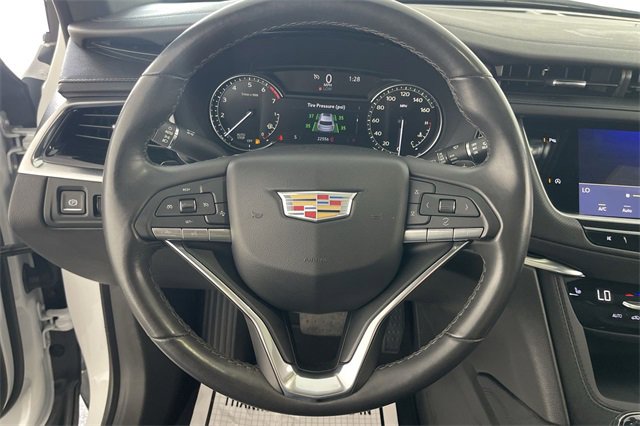 Used 2023 Cadillac XT6 Luxury image 37