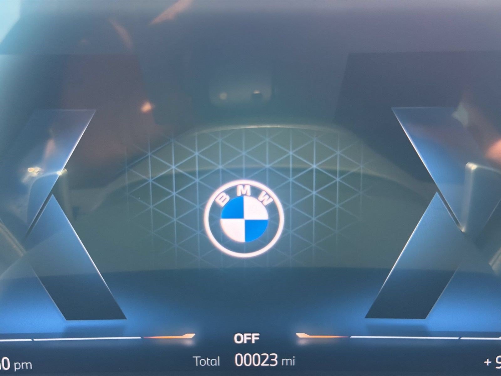 New 2027 BMW X7 xDrive40i w/ Executive Package AWD/4WD image 17
