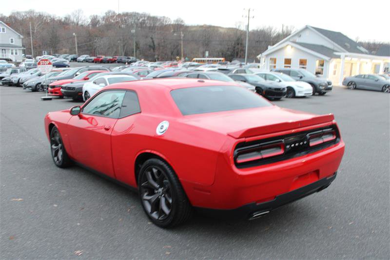 Used 2019 Dodge Challenger GT image 4