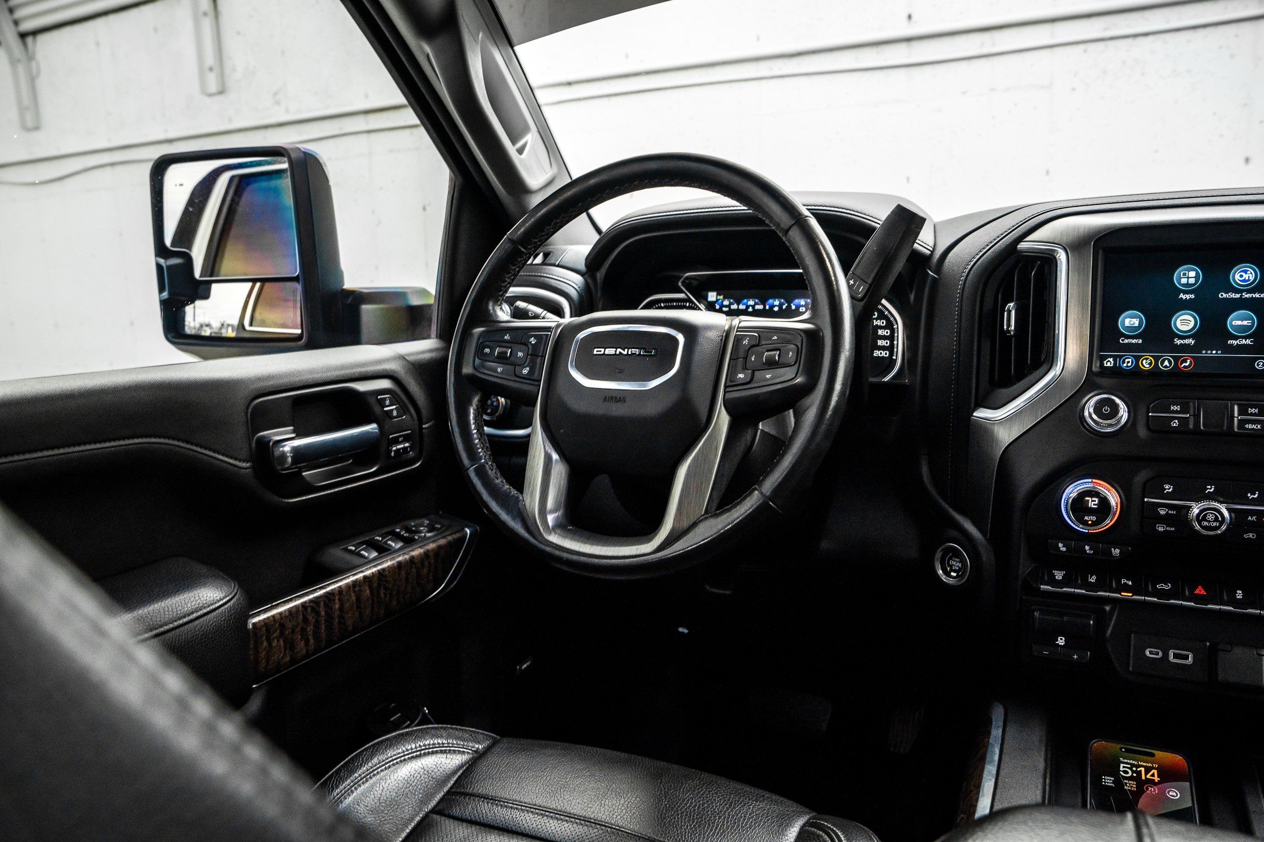 Used 2021 GMC Sierra 3500 Denali w/ Denali Ultimate Package image 31