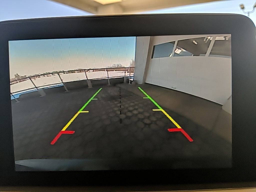 Used 2022 Ford Escape SE w/ SE Sport Appearance Package image 20