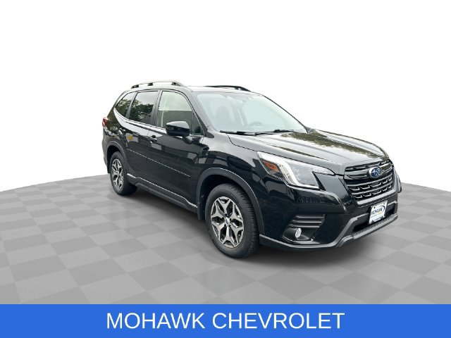 Used 2023 Subaru Forester Premium AWD/4WD image 2