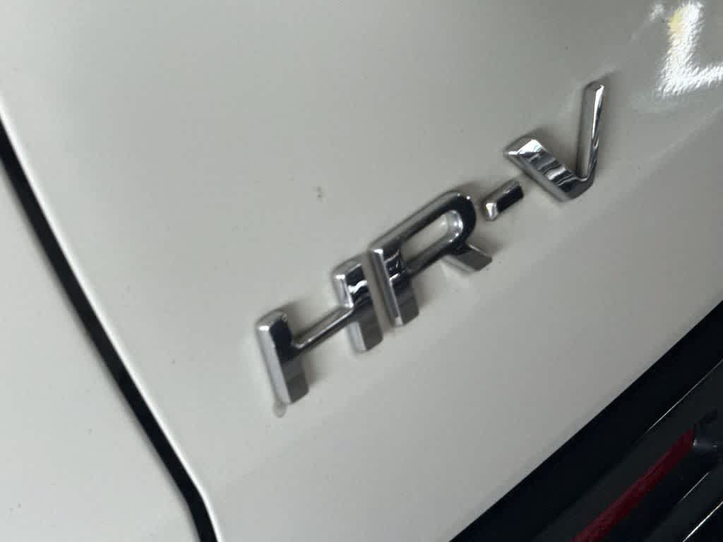 Used 2023 Honda HR-V EX-L image 10