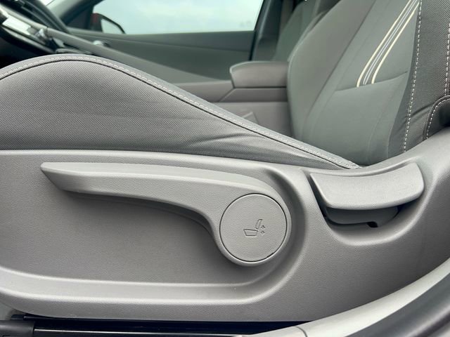 Used 2022 Hyundai Elantra Blue image 12