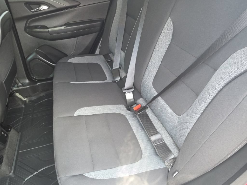 Certified 2023 Chevrolet TrailBlazer LT w/ Convenience Package FWD image 25