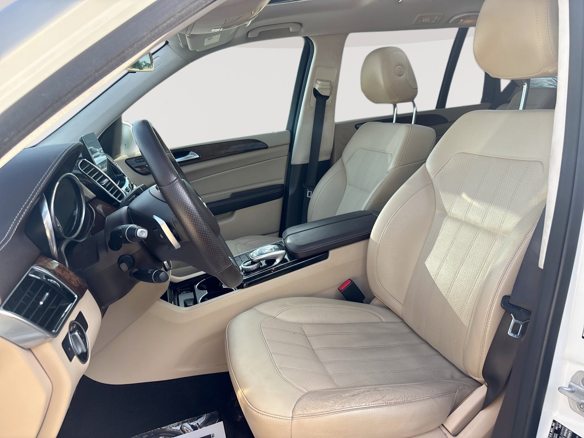Used 2018 Mercedes-Benz GLS 450 4MATIC w/ Premium Package image 13