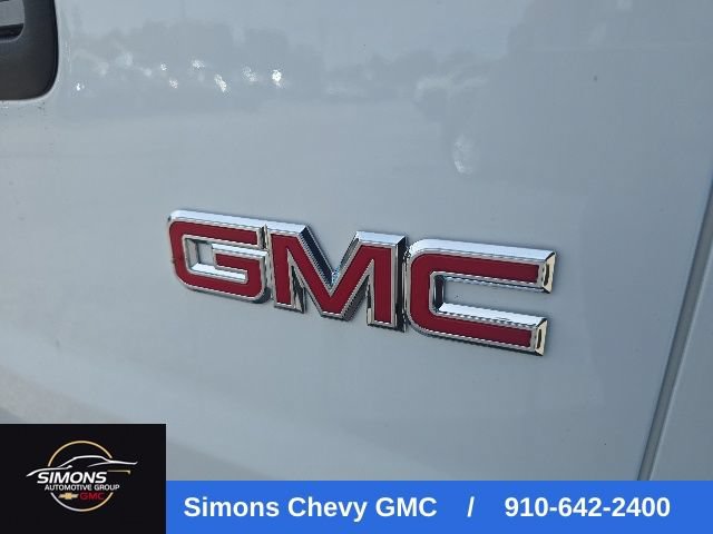Used 2025 GMC Savana 3500 RWD image 30
