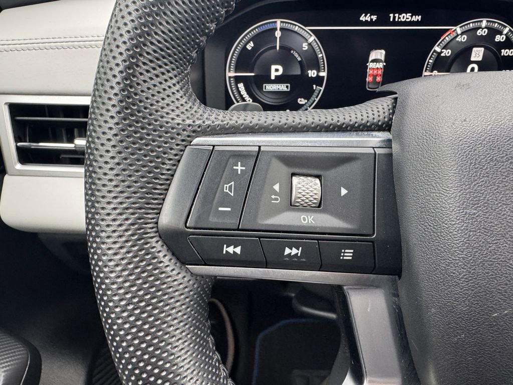 Used 2023 Mitsubishi Outlander SEL image 18