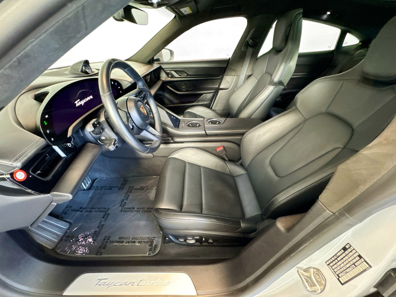 Certified 2021 Porsche Taycan Turbo image 5