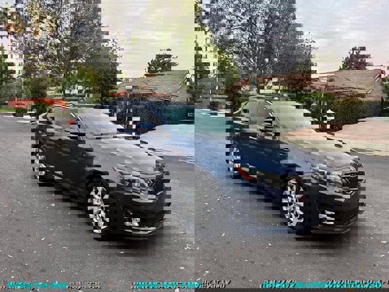 Used 2015 Kia Optima LX image 4