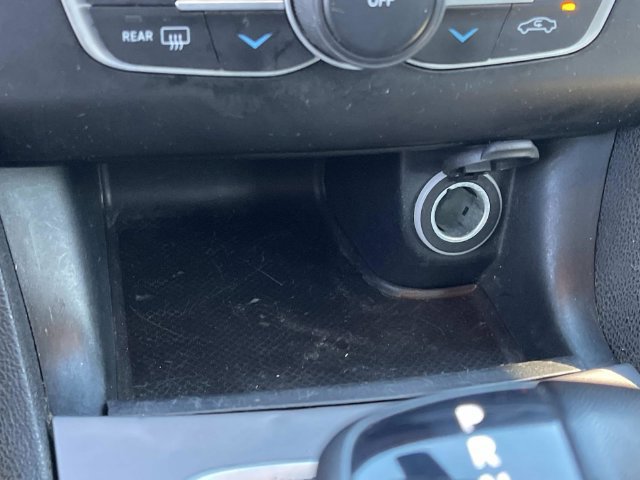 Used 2022 Dodge Charger SXT RWD image 31