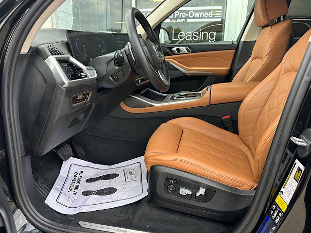 Certified 2023 BMW X7 xDrive40i w/ Premium Package AWD/4WD image 13