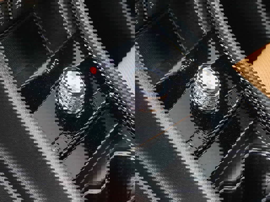 Certified 2023 Jeep Grand Cherokee Summit w/ Adv Protech Group IV image 18