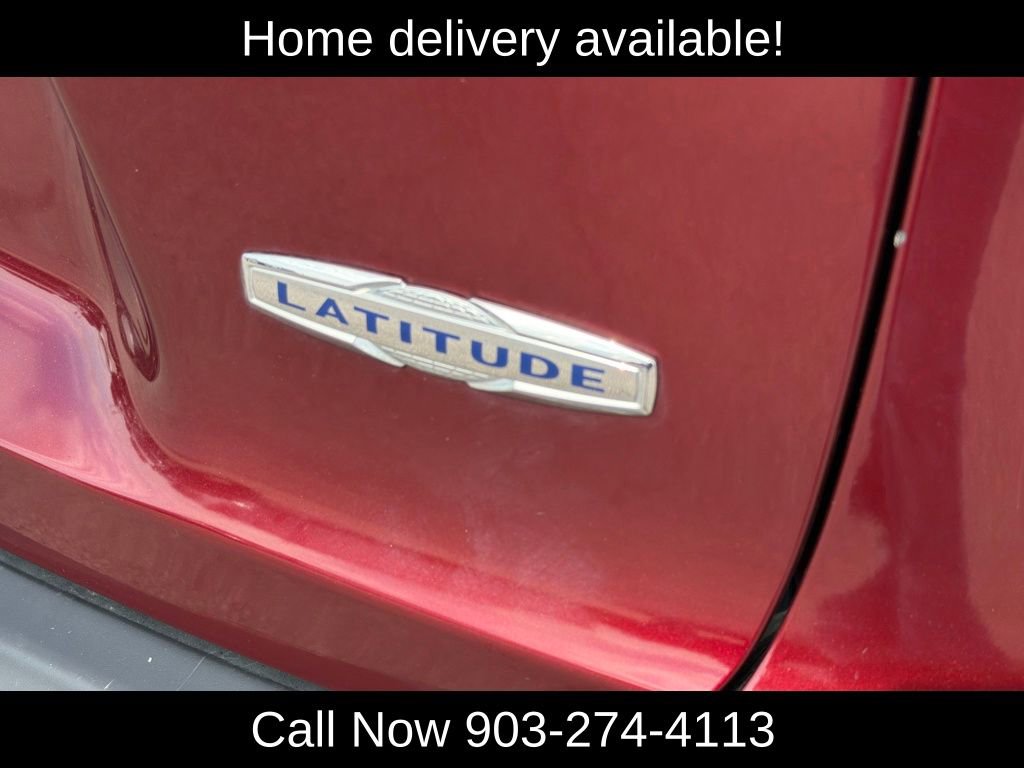 Used 2019 Jeep Cherokee Latitude Plus w/ Comfort/Convenience Group image 9