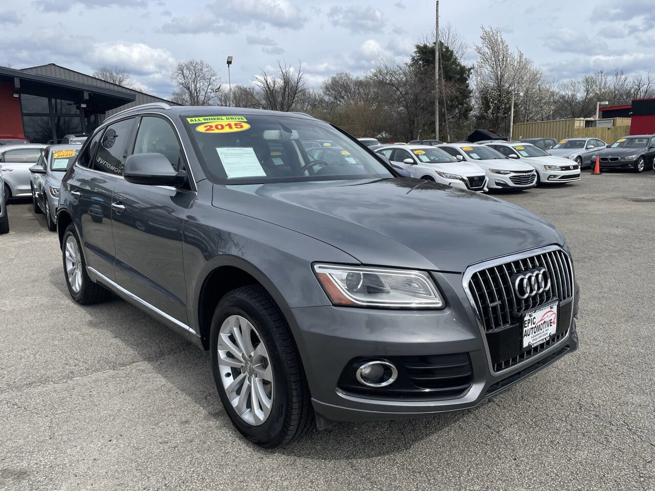 Used 2015 Audi Q5 2.0T Premium Plus w/ Premium Plus Package image 2