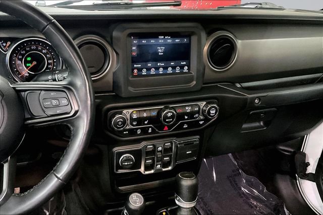 Used 2022 Jeep Gladiator Sport image 6