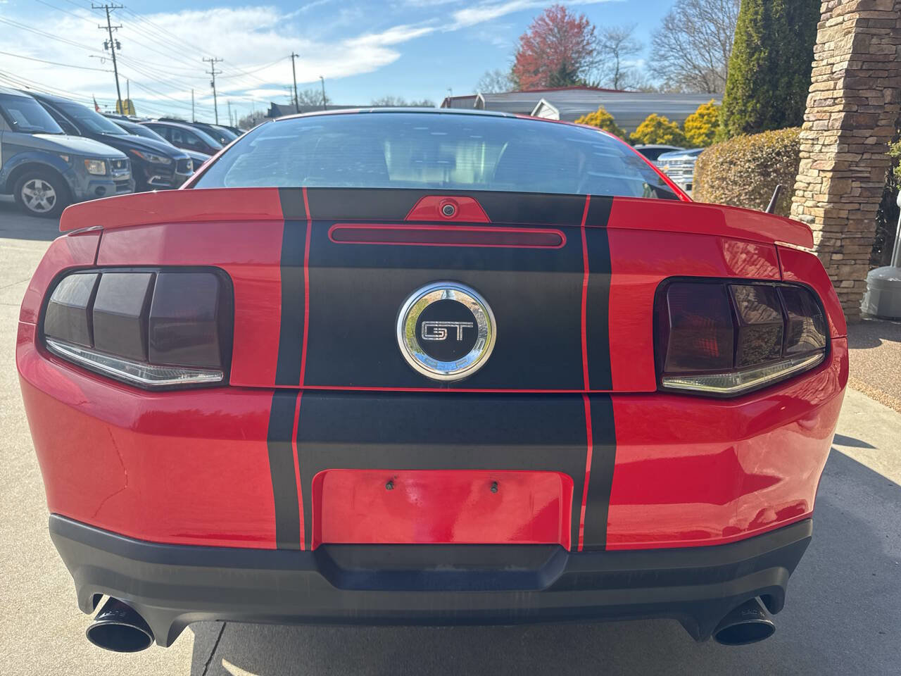 Used 2011 Ford Mustang GT Premium w/ Electronics Pkg RWD image 5