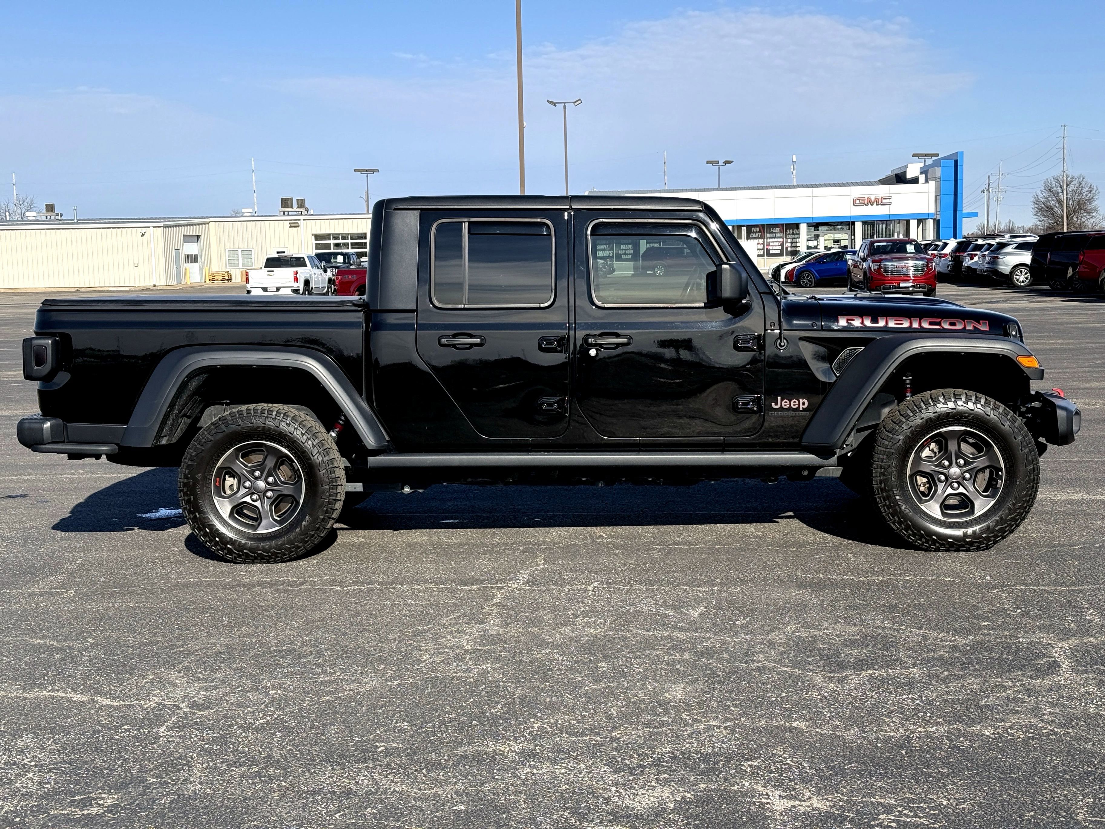 Used 2022 Jeep Gladiator Rubicon w/ Cold Weather Group image 2