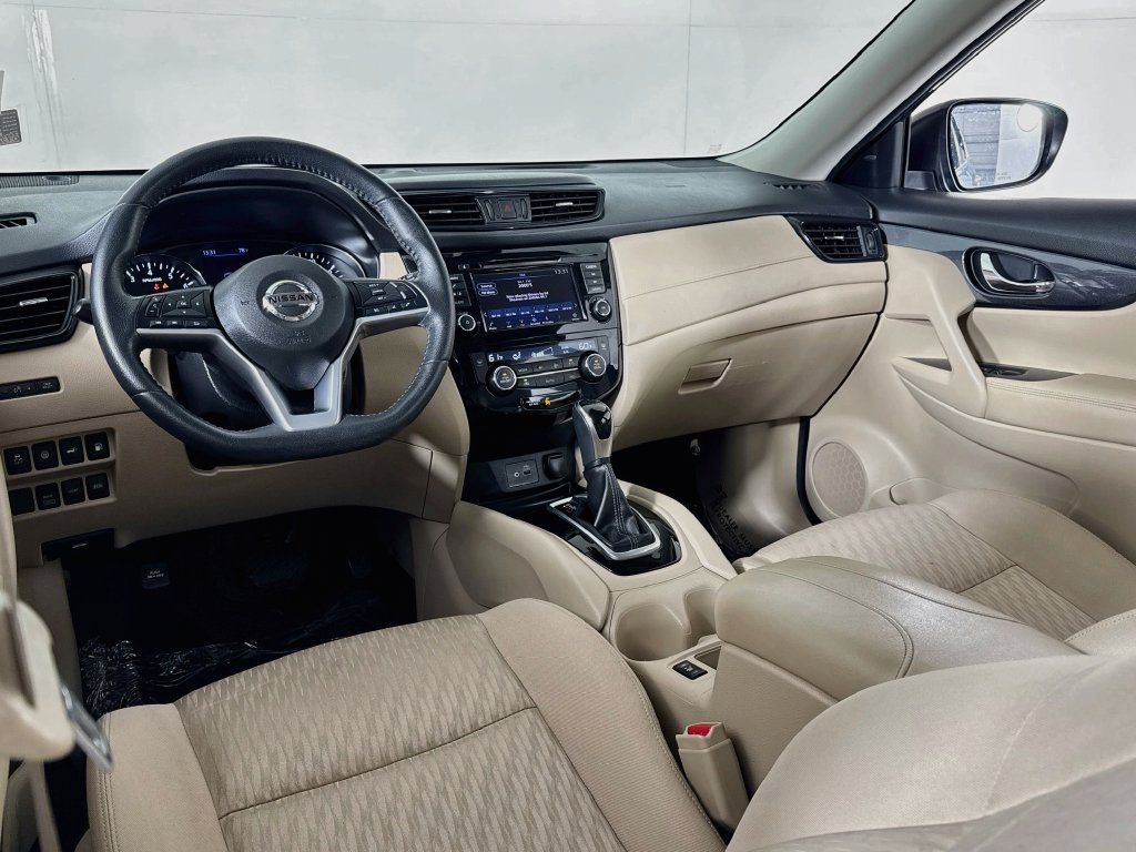 Used 2020 Nissan Rogue SV AWD/4WD image 28