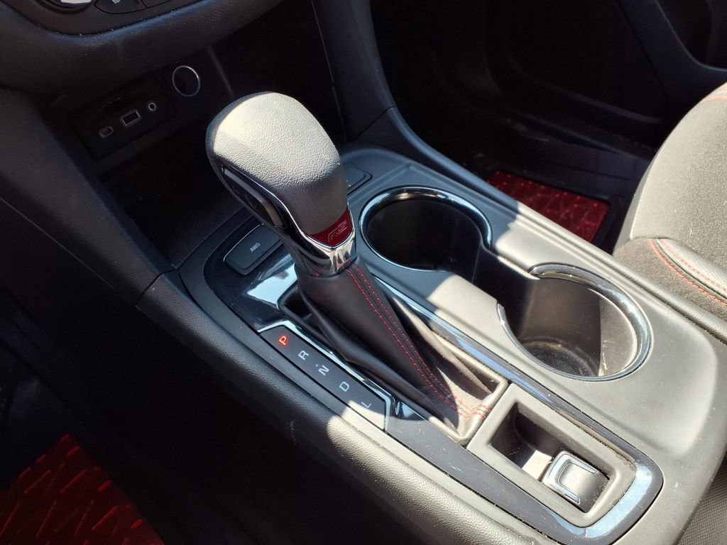 Used 2023 Chevrolet Equinox RS image 19