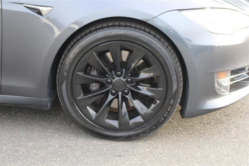 Used 2020 Tesla Model S Long Range image 10