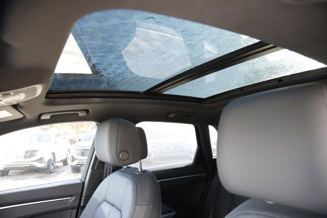 Used 2025 Audi Q3 2.0T Premium image 16