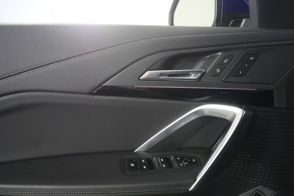 Certified 2025 BMW X1 xDrive28i AWD/4WD image 8