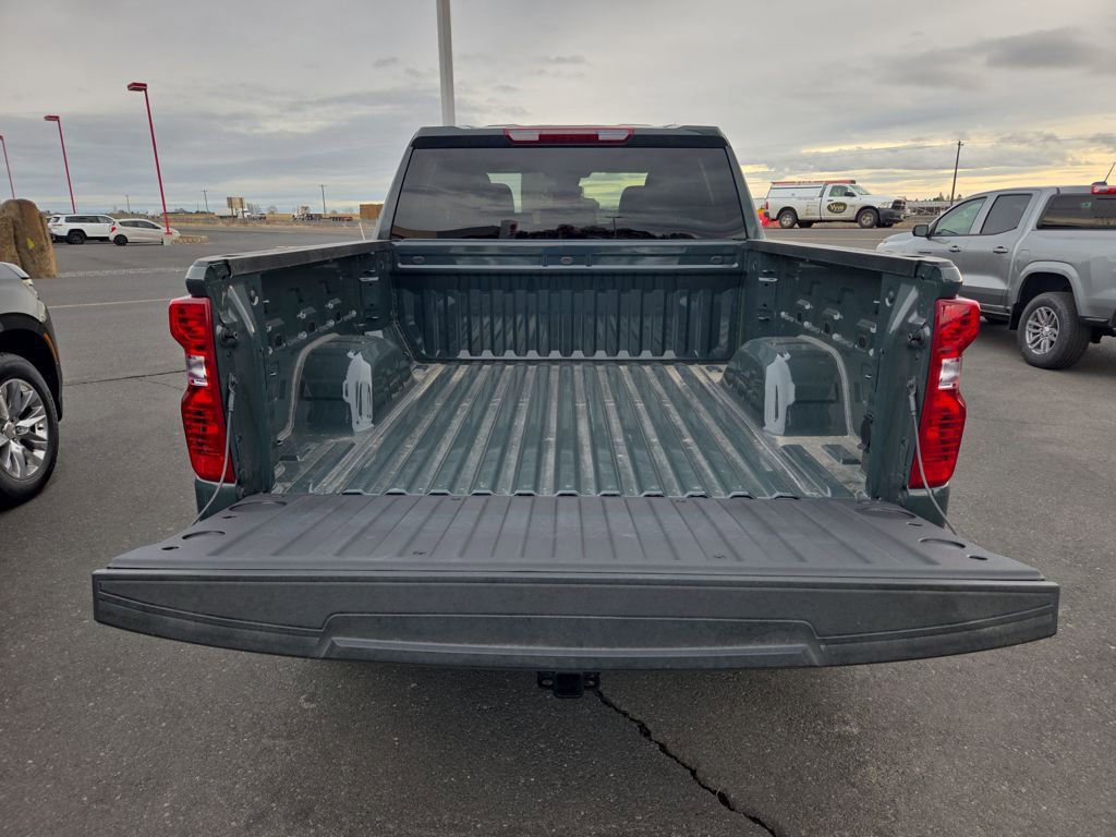 New 2025 Chevrolet Silverado 1500 LT image 18