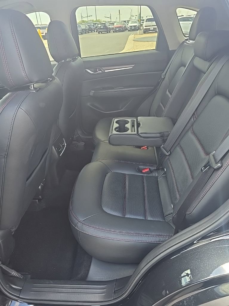 Used 2025 MAZDA CX-5 Carbon Edition image 13
