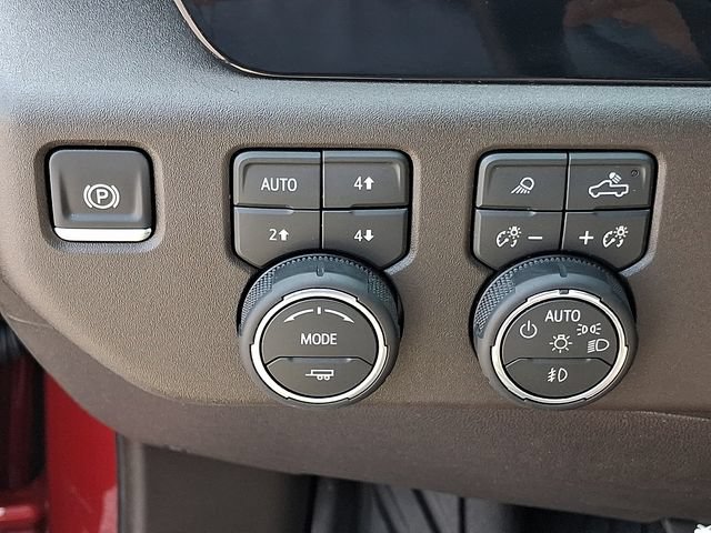 Certified 2026 Chevrolet Silverado 1500 LT Trail Boss w/ Safety Package AWD/4WD image 24