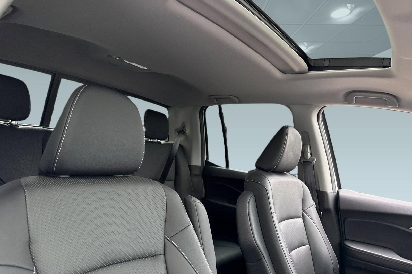 Certified 2023 Honda Ridgeline RTL-E image 14