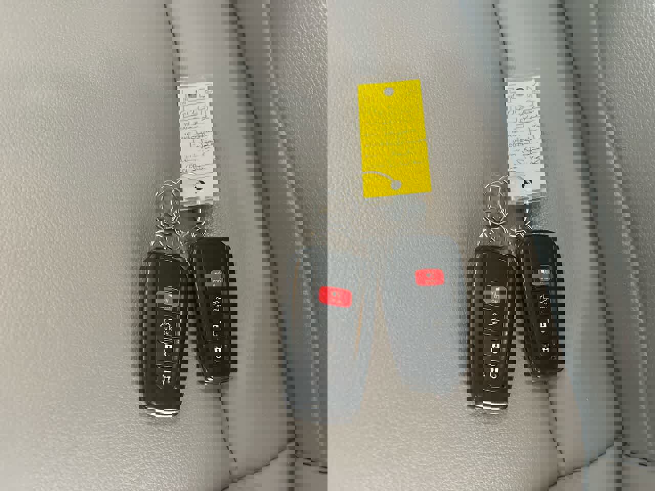 Used 2023 Toyota Highlander XLE image 28