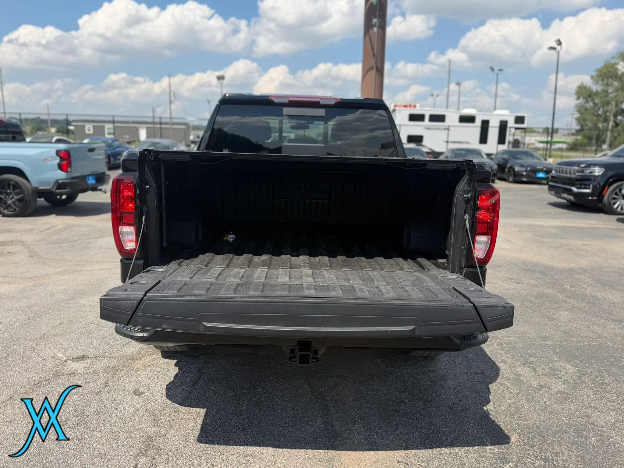 Used 2022 GMC Sierra 1500 Elevation w/ Preferred Package AWD/4WD image 37