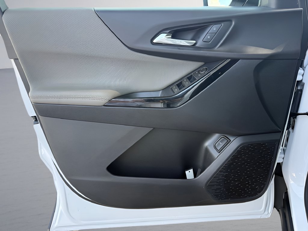 New 2027 Chevrolet Equinox LT FWD image 9
