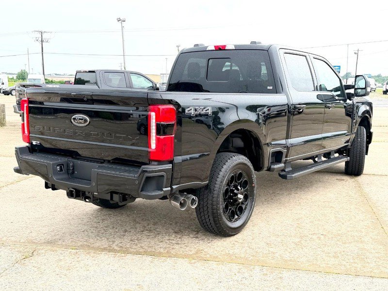 New 2026 Ford F350 Lariat w/ Black Appearance Package AWD/4WD image 4
