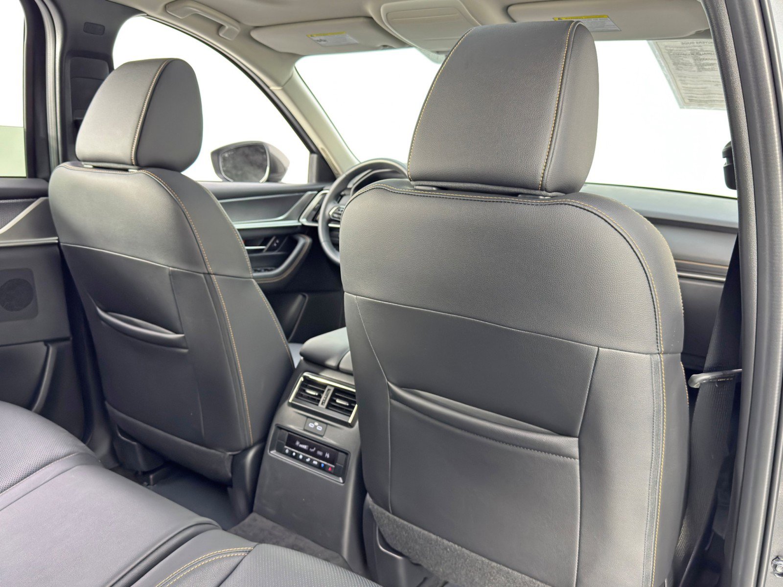 Used 2024 MAZDA CX-90 3.3 Turbo w/ Preferred Package image 33