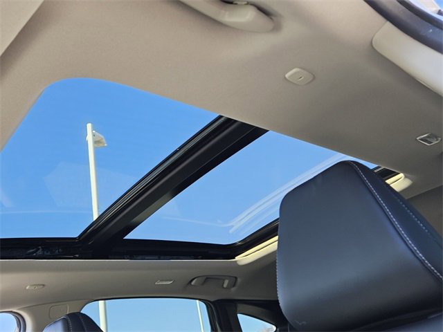 Used 2025 Nissan Murano SL image 19