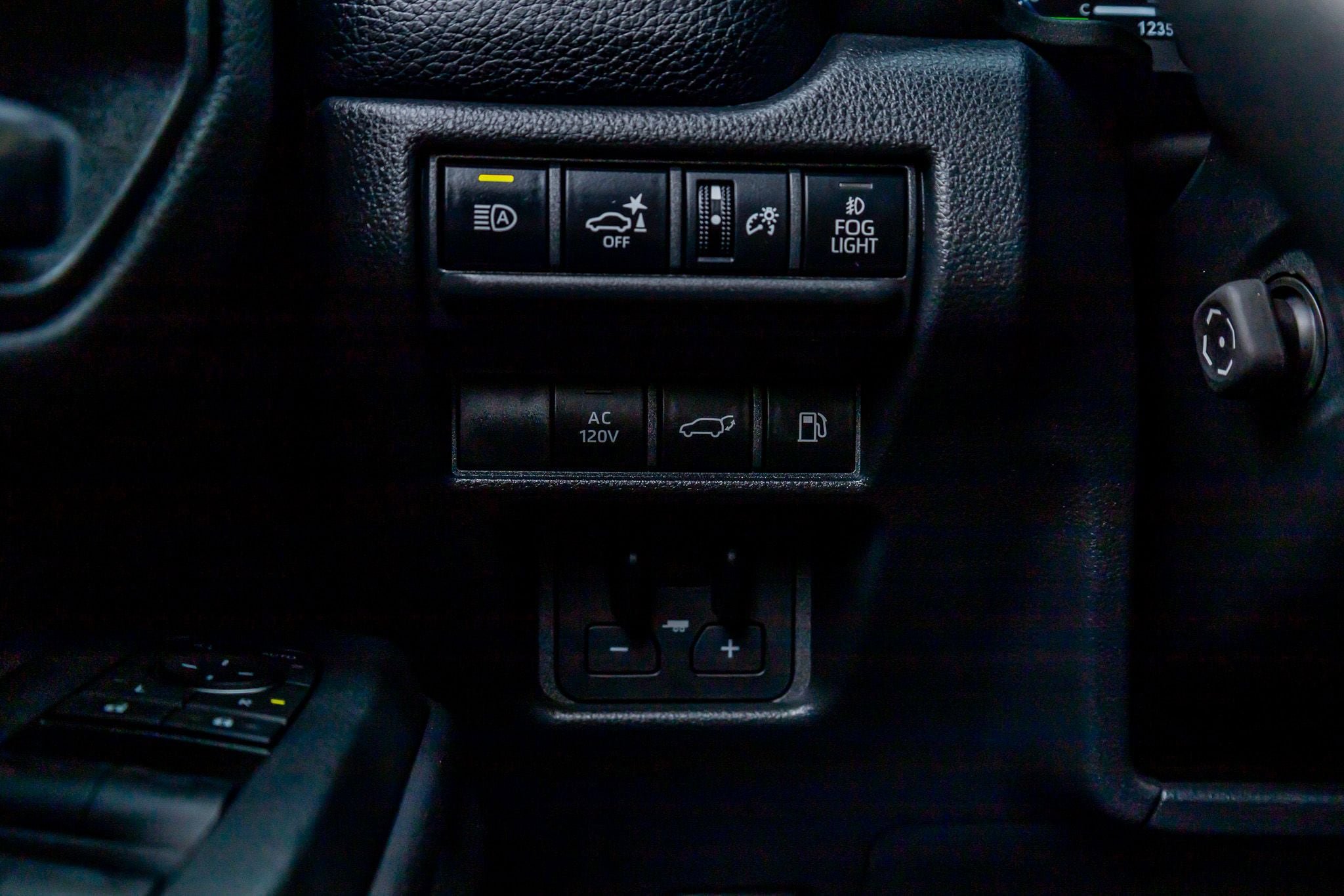 Used 2025 Toyota Land Cruiser w/ Premium Package AWD/4WD image 22
