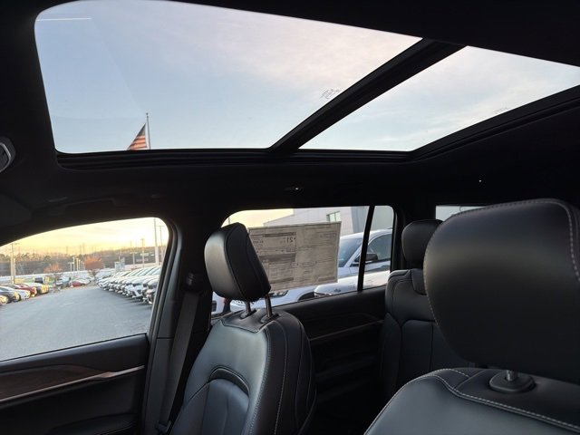 New 2025 Jeep Grand Cherokee L Limited image 14