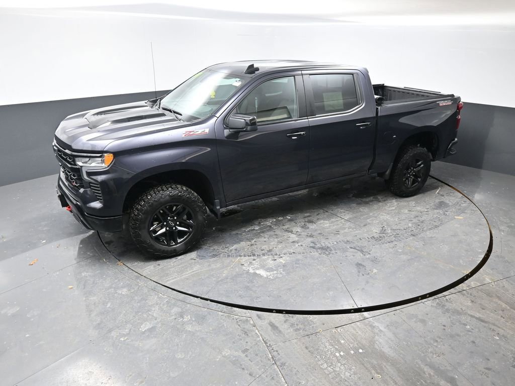 Used 2024 Chevrolet Silverado 1500 LT Trail Boss w/ Convenience Package II image 47