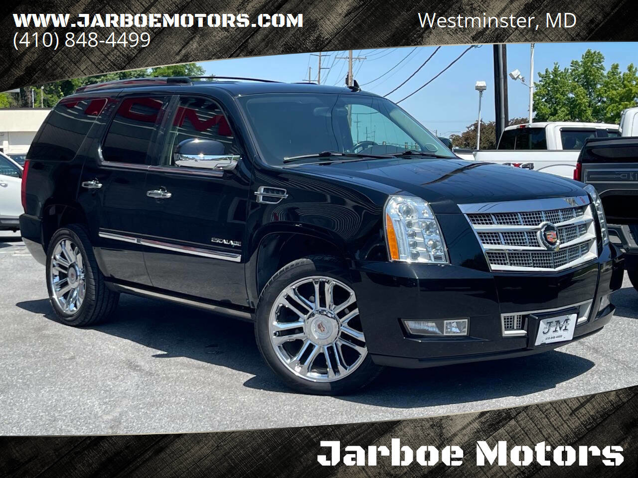 Used 2014 Cadillac Escalade Platinum image 1