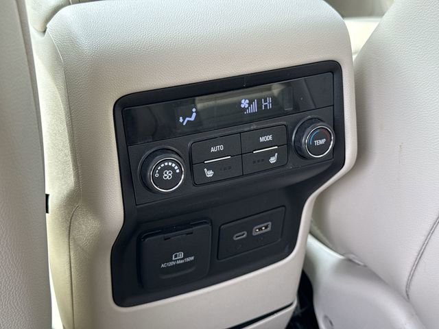 Used 2023 GMC Acadia Denali w/ Denali Ultimate Package image 22