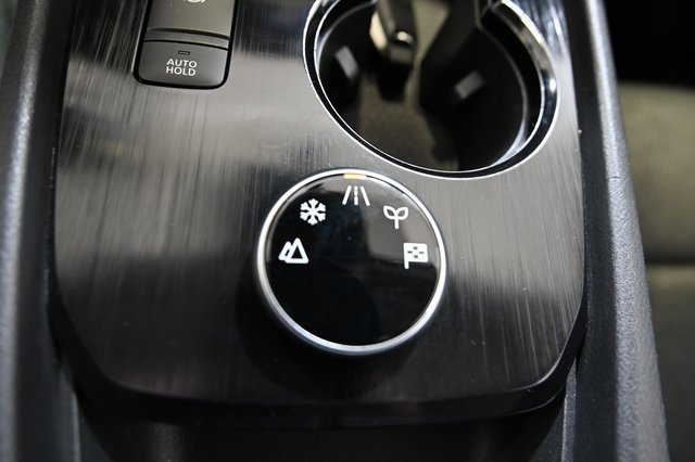 Used 2024 Nissan Rogue SV image 24