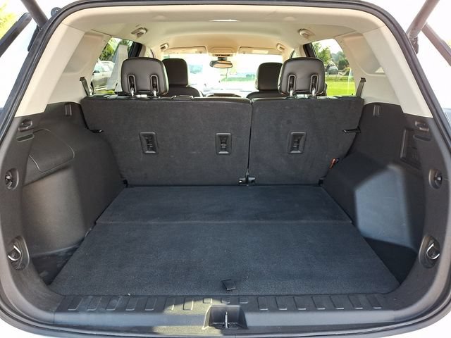 Used 2020 GMC Terrain SLT w/ Preferred Package AWD/4WD image 30