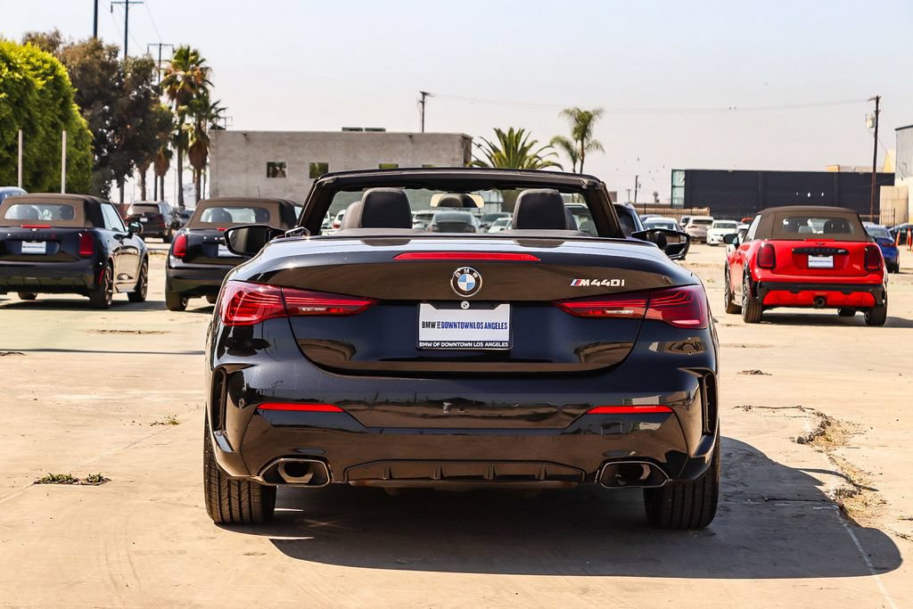 Certified 2025 BMW M440i Convertible w/ Shadowloine Package RWD image 14