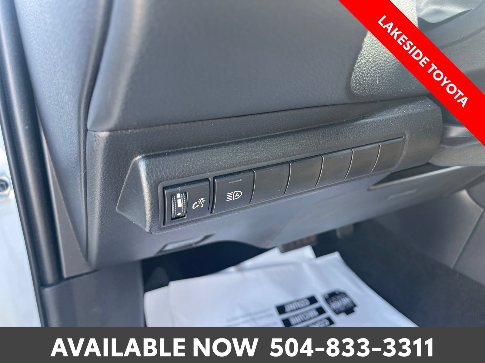 Used 2023 Toyota Corolla LE FWD image 24