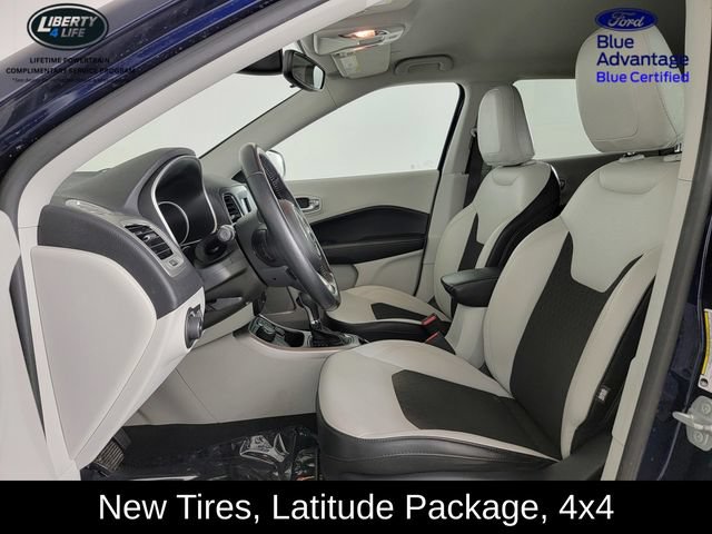 Used 2020 Jeep Compass Latitude w/ Cold Weather Group AWD/4WD image 13