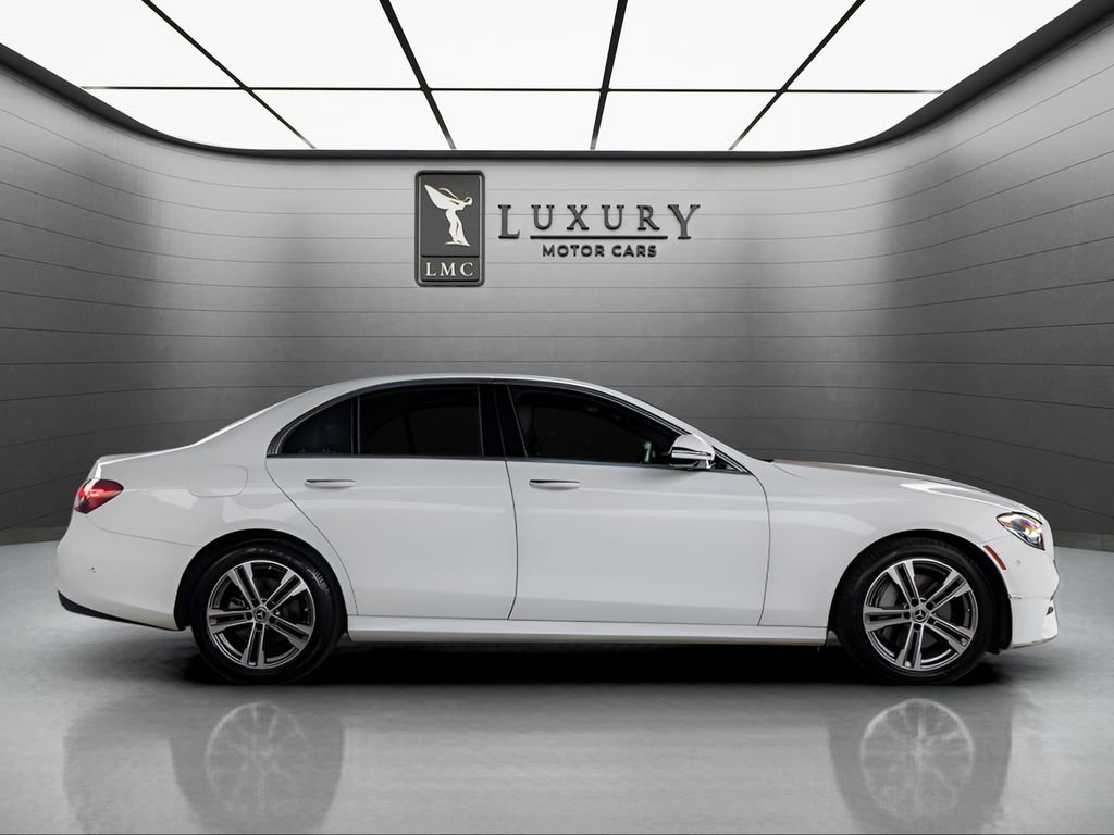 Used 2022 Mercedes-Benz E 350 4MATIC Sedan image 9